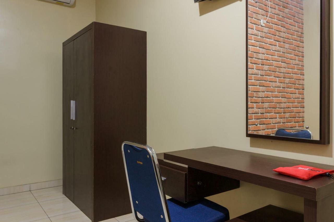 Reddoorz Near Pantai Malalayang 3*
