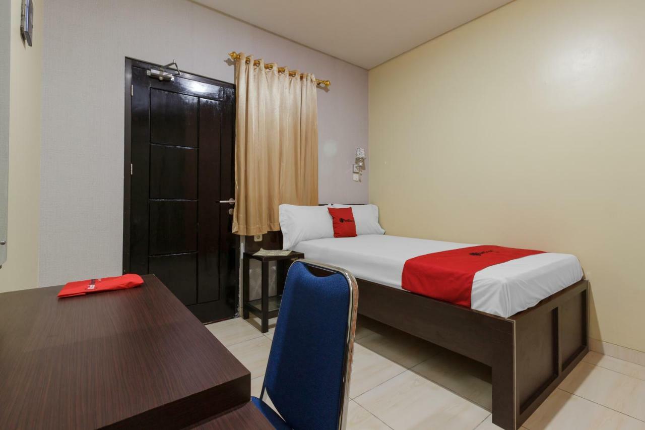 Reddoorz Near Pantai Malalayang 3* Manado